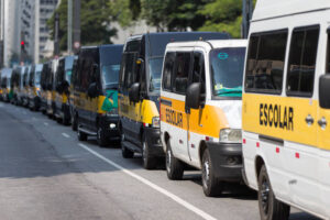 Transportes-publicos-com-mais-de-8-passageiros